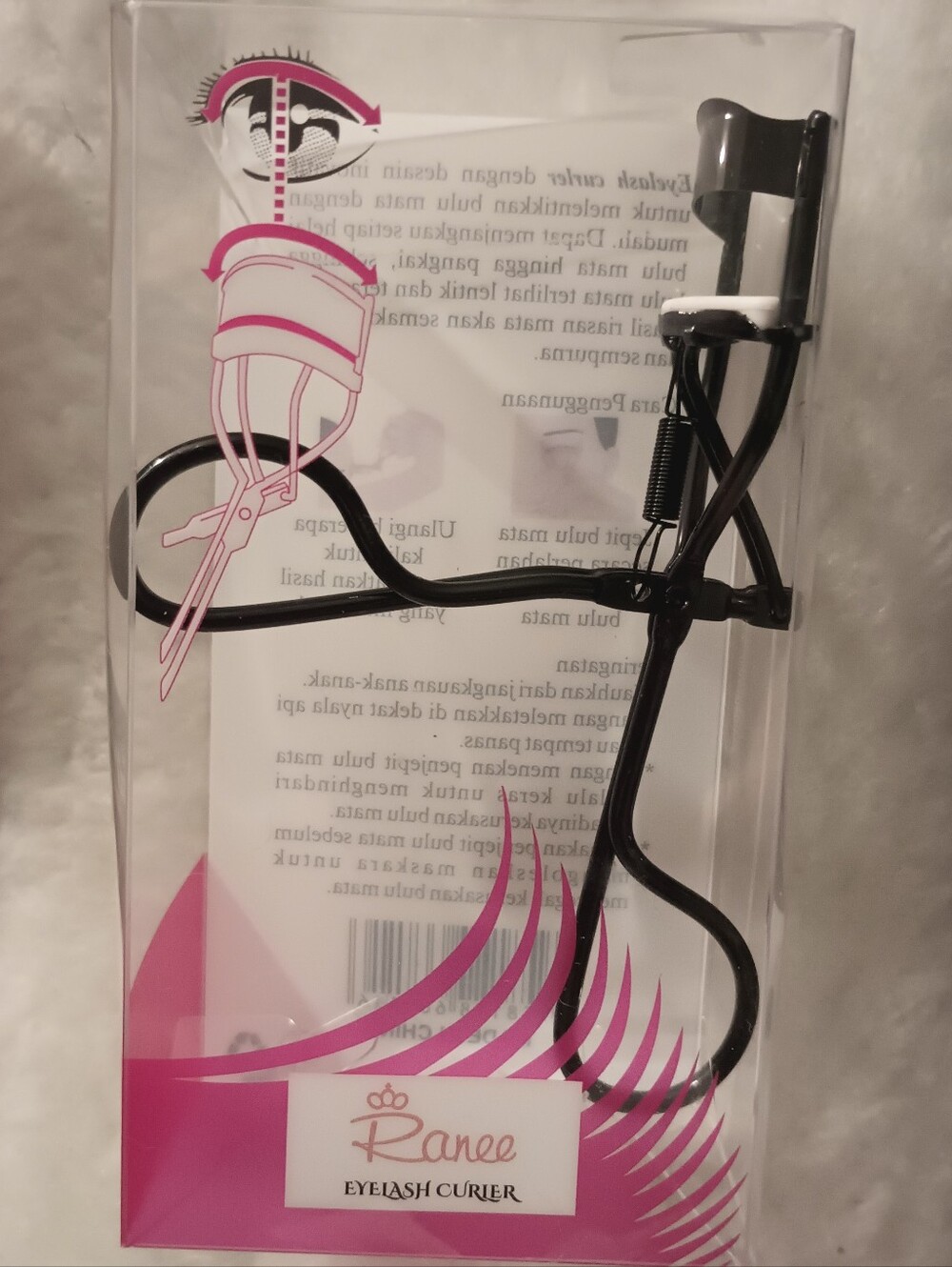 Eyelash Curler - Black NIB